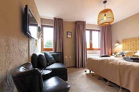 Triple Room with Private Bathroom