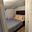 Cozy downtown one bedroom free parking