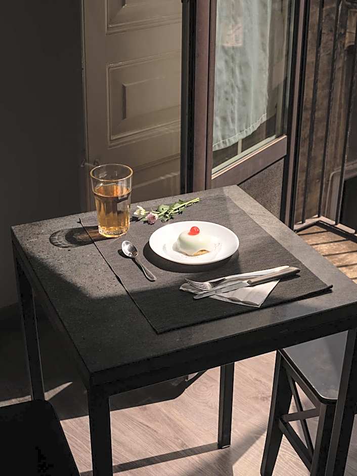 Duomo & Università Rooms