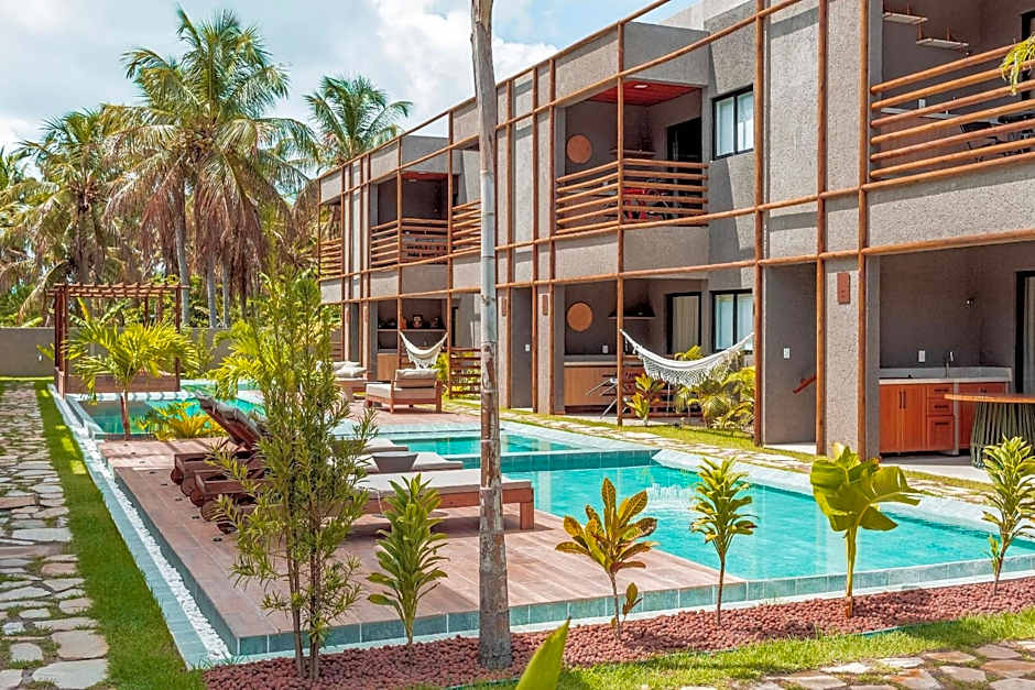 Villa Kamby Milagres by Qavi