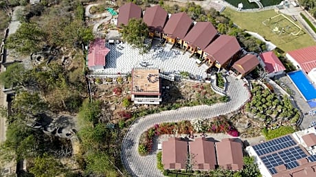 Bamboo Saa Resort and Spa