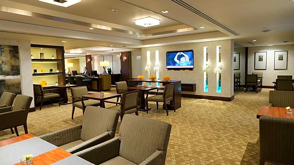 Holiday Inn Bangkok Silom By IHG