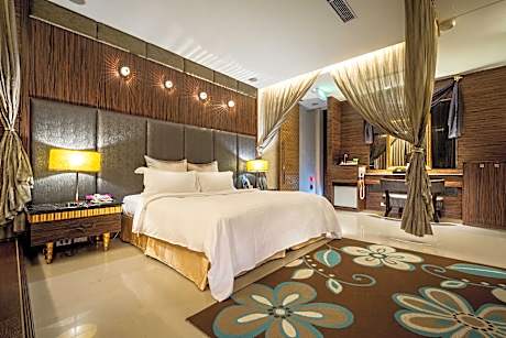 Double Room - Check-in After 9:00 PM