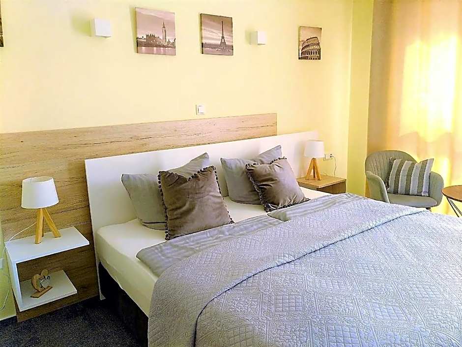 LikeDaheim Apartments