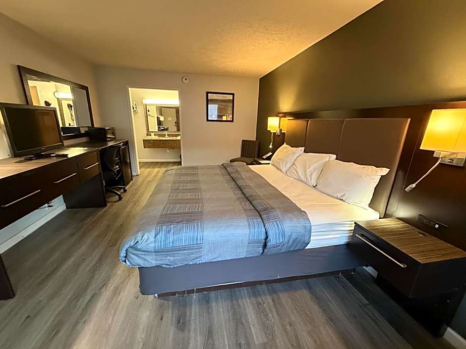 Wilkes-Barre Inn & Suites