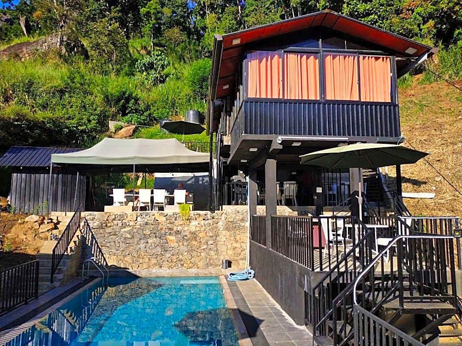 Ella Deck Resort