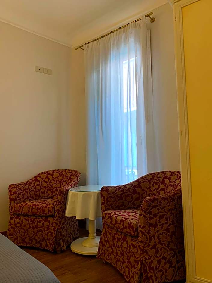 AL CAMPANIEL BED AND BREAKFAST