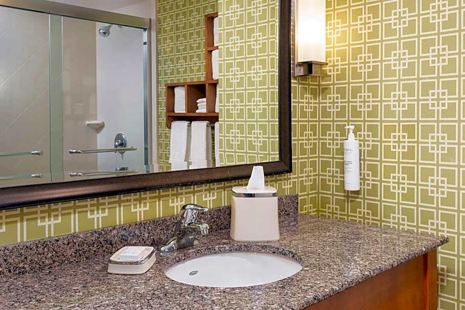 Hampton Inn By Hilton And Suites Clayton/St Louis-Galleria Area