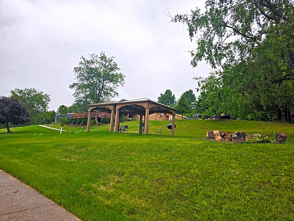 The Lodge at Chalk Hill