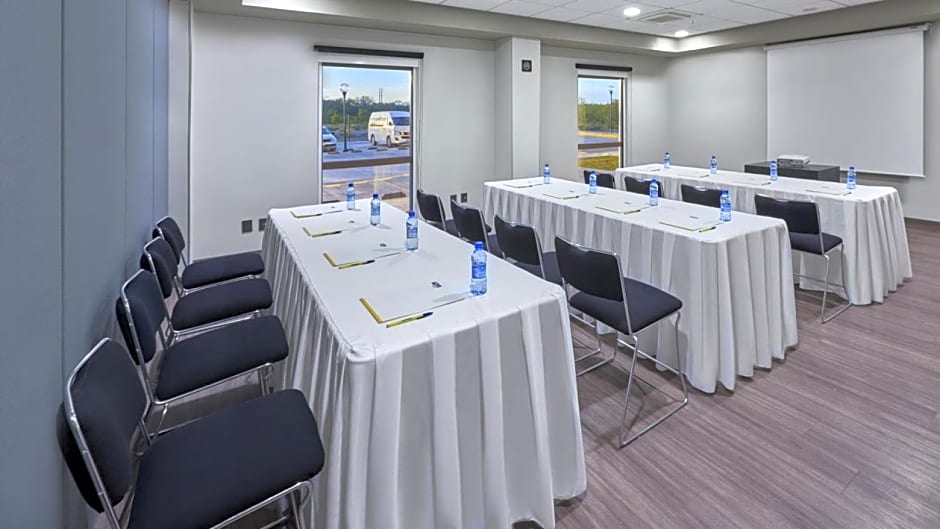City Express by Marriott Reynosa Aeropuerto