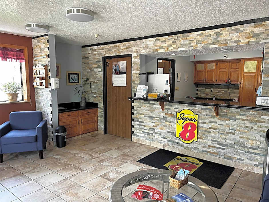 Super 8 by Wyndham Boone