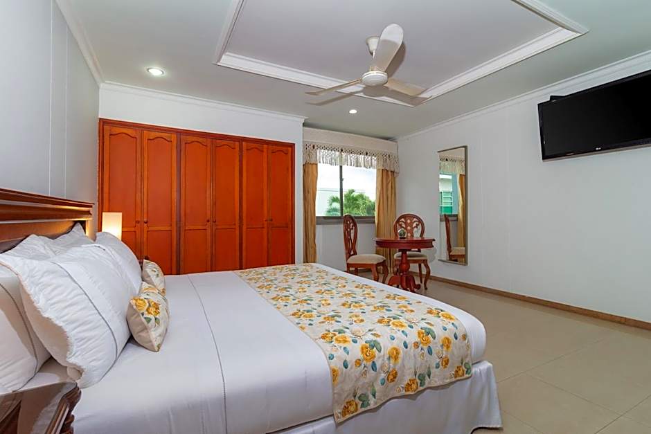 Hotel Costa Bonita