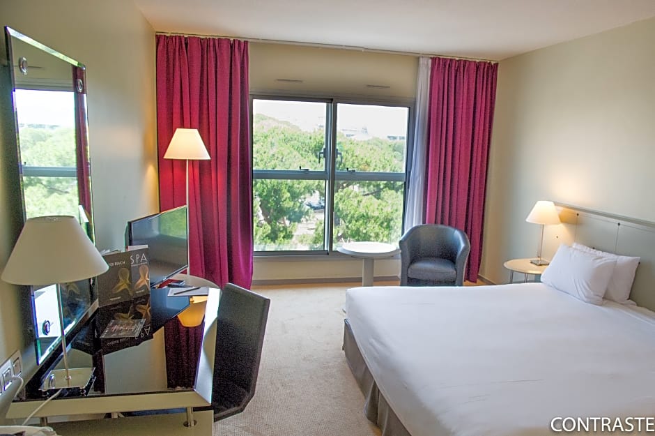 Garden Beach Hotel