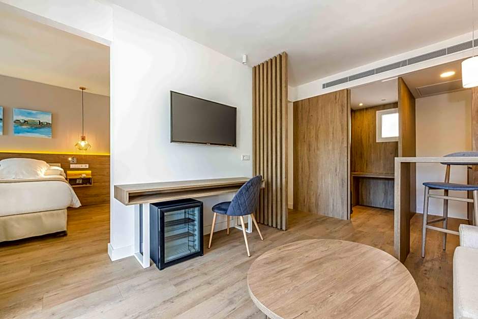 Valentin Somni Hotel & Suites