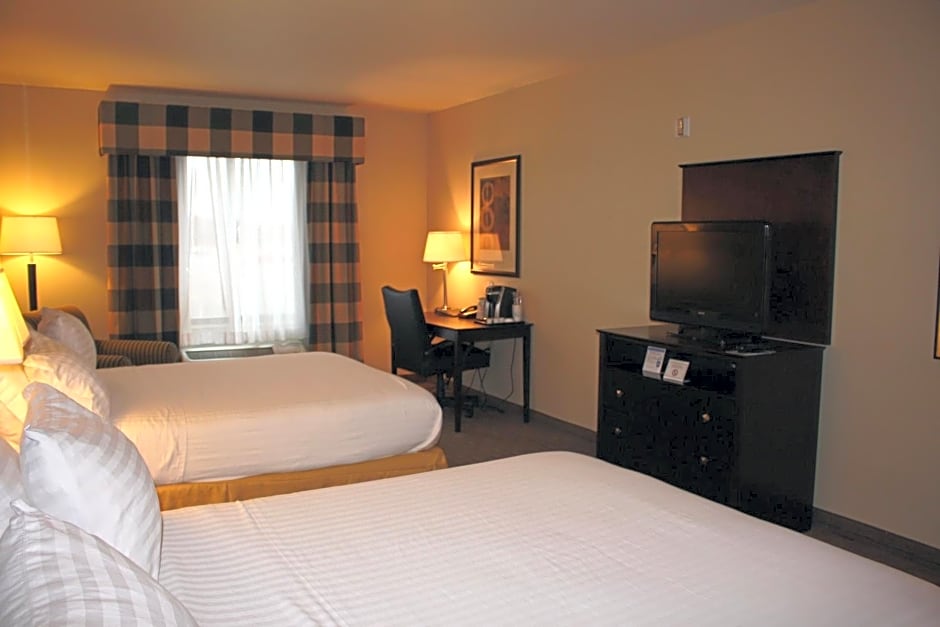 Holiday Inn Express Hotel & Suites Syracuse North Airport Area