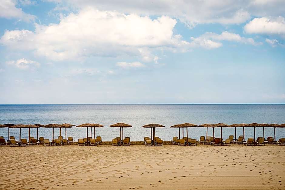 Kamari Beach Hotel