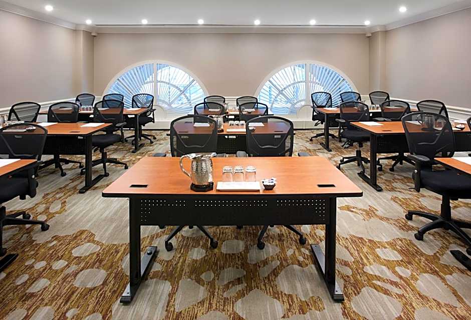 Novotel Toronto Centre