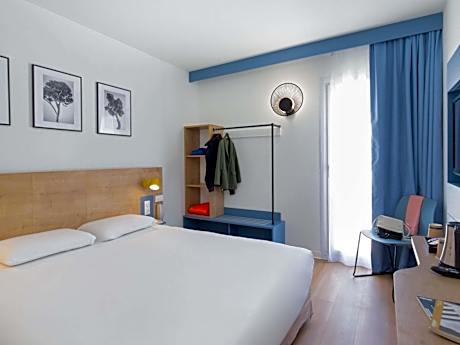Standard Double Room - Mobility Accessible