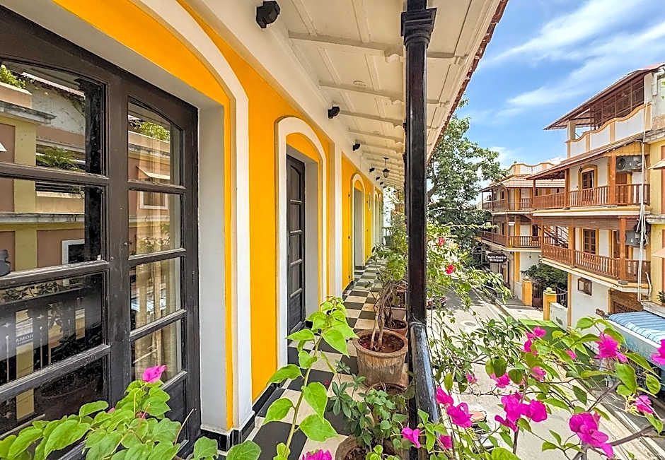 Le Chateau - A Heritage Boutique Hotel