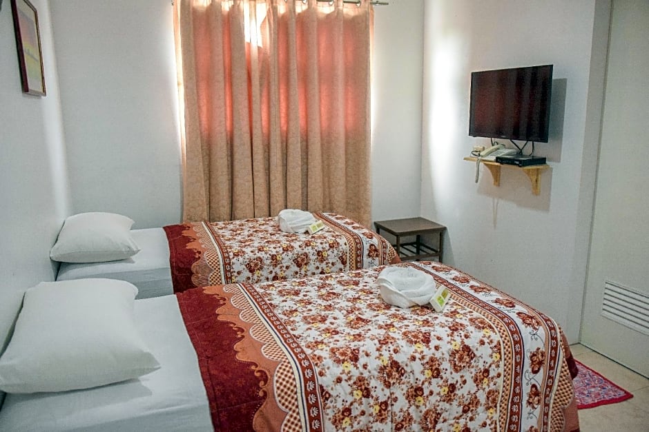 Tiptop Tower Suite Inn