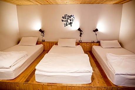 Triple Room with Shared Bathroom