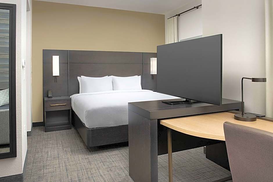 Residence Inn by Marriott Doral Mall Area