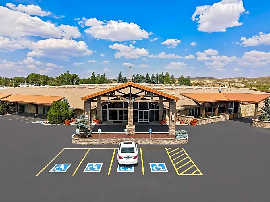 Best Western Outlaw Inn