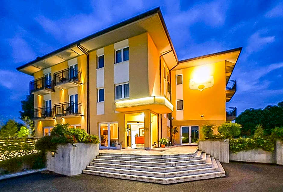 Hotel Nuova Barcaccia