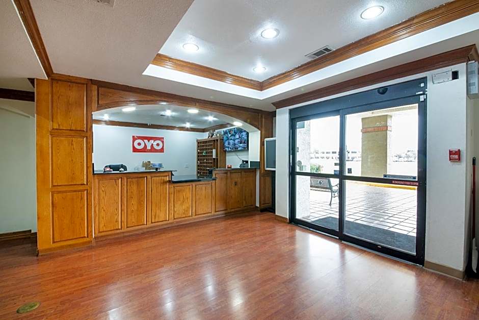 OYO Hotel Irving DFW Airport North