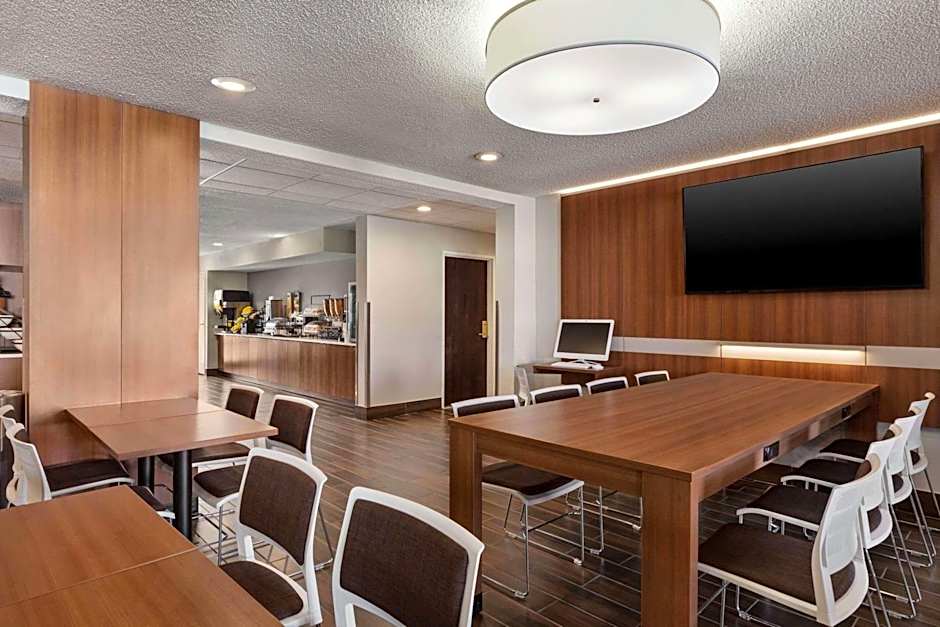 Microtel Inn & Suites By Wyndham Tifton