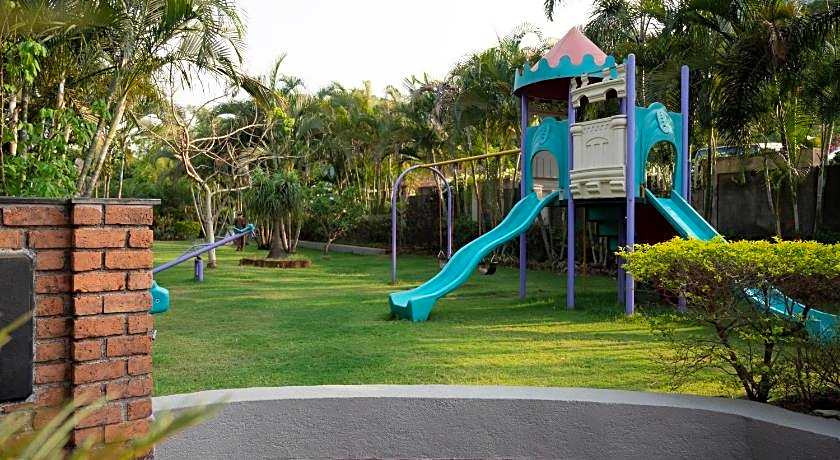 Saj By The Lake - Malshej Ghat Hotel