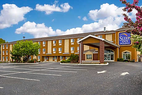 Sleep Inn & Suites Niantic North