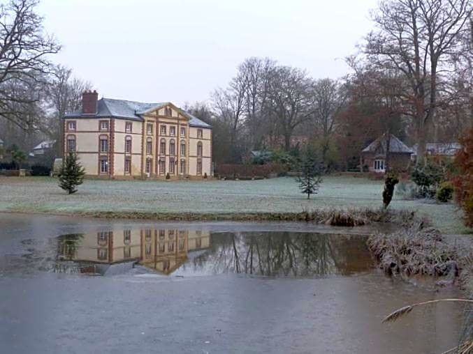 Chambre E André Le Domaine Des Jardins De Bracquetuit