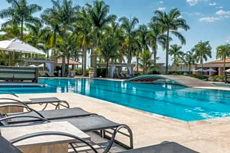 Resort&House, 9 pessoas, Beach tenis, Bike, Golfe, Pesca, Ar, Wifi fibra, TV a cabo e Lareira