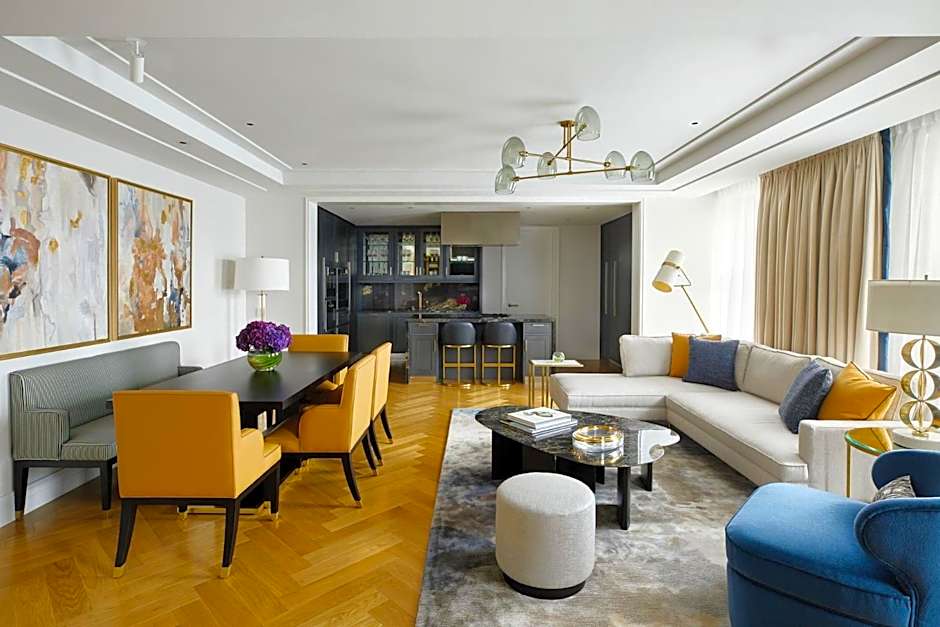 Four Seasons Hotel London at Ten Trinity Square