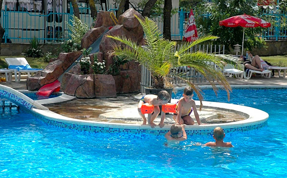 Perla Plaza Hotel - All Inclusive