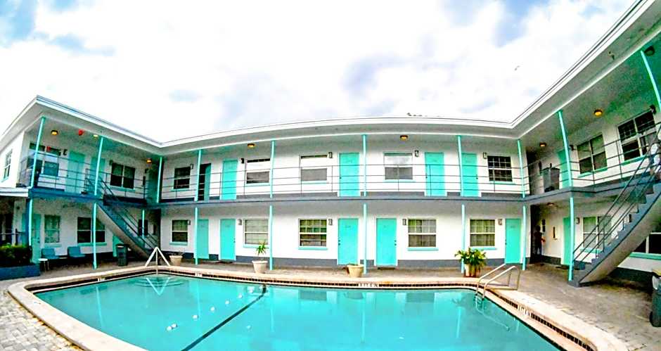 Uptown Inn & Suites