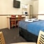 Banjo Paterson Motor Inn