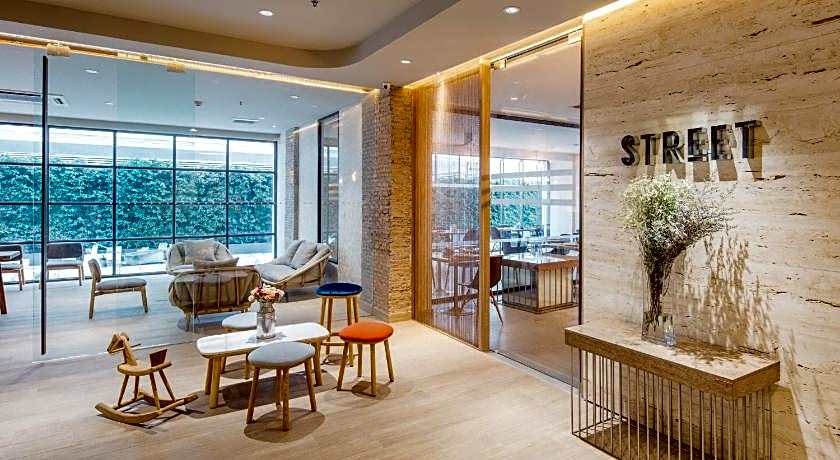 Clef Hotel Bangkok