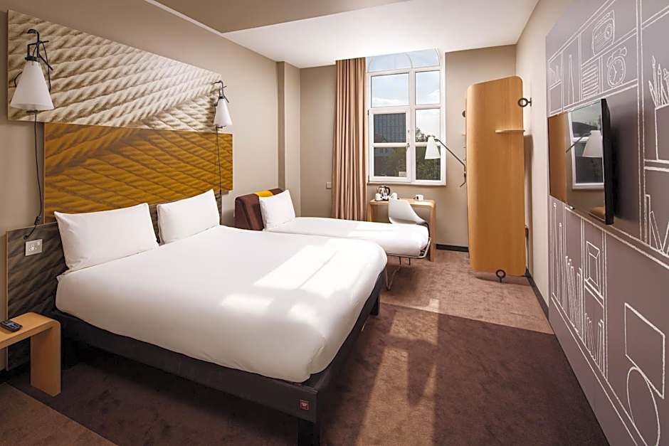 ibis Coventry Centre