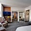 Hotel Chicago Downtown, Autograph Collection by Marriott