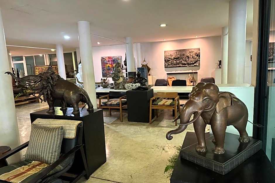 Silp-Pa Phra Nakhon Si Ayutthaya Hotel