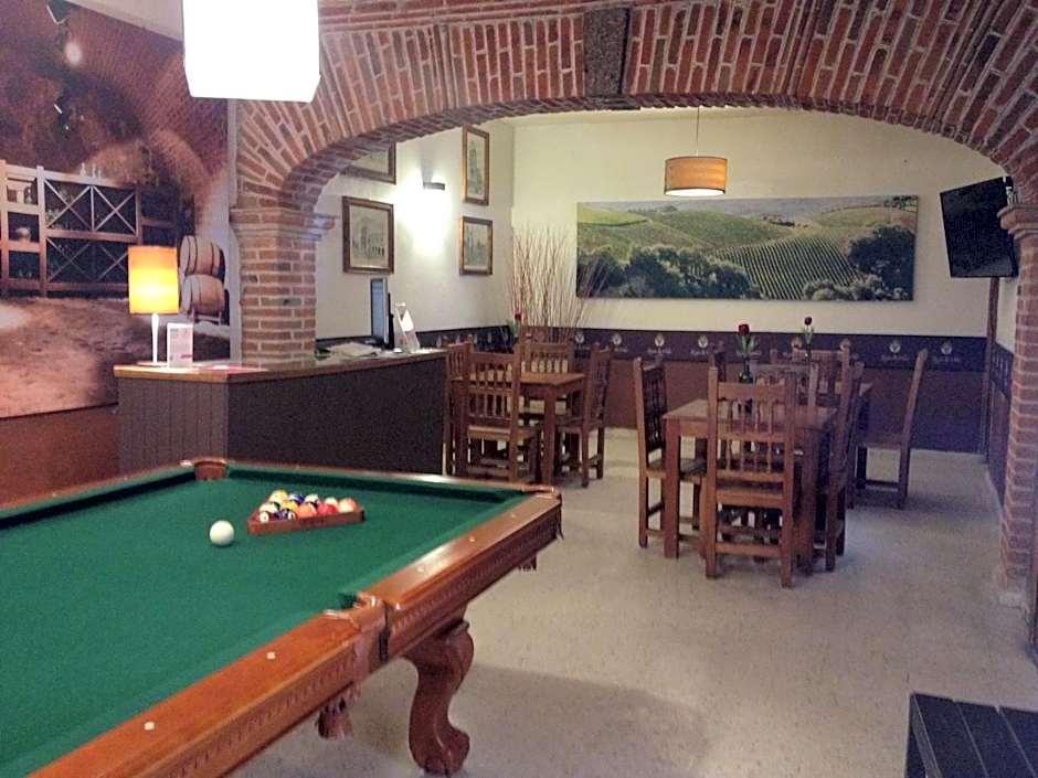 Hotel Casa de Vino