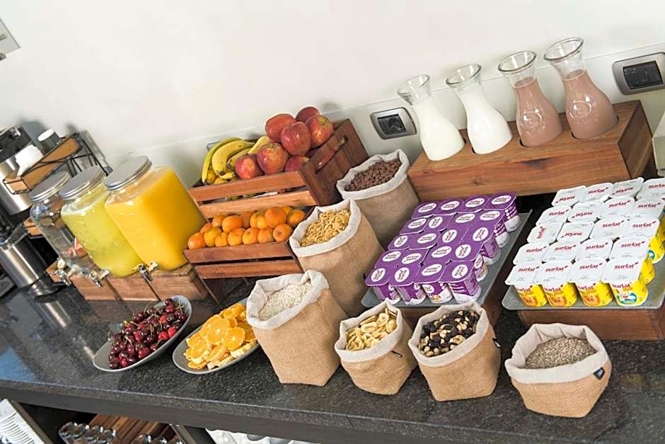 Holiday Inn Express Santiago Las Condes By IHG