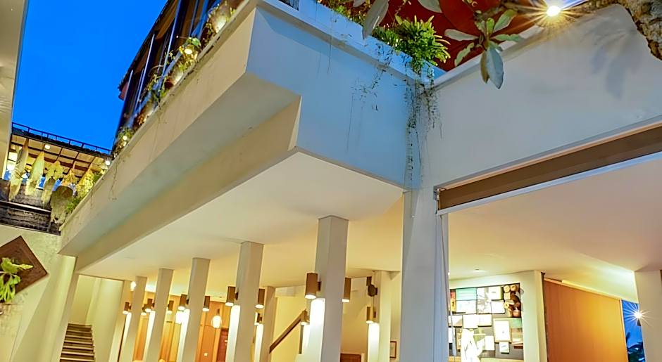 Sedasa Lodge