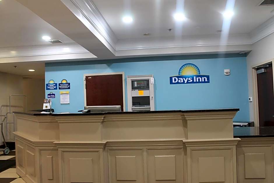 Days Inn by Wyndham Budd Lake
