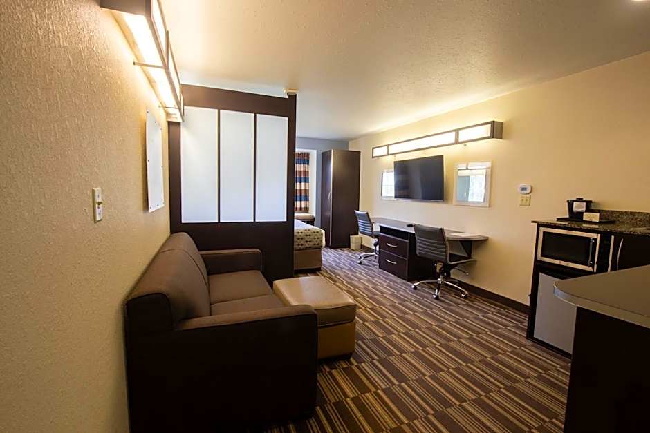Microtel Inn & Suites By Wyndham Waynesburg