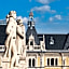 W Budapest