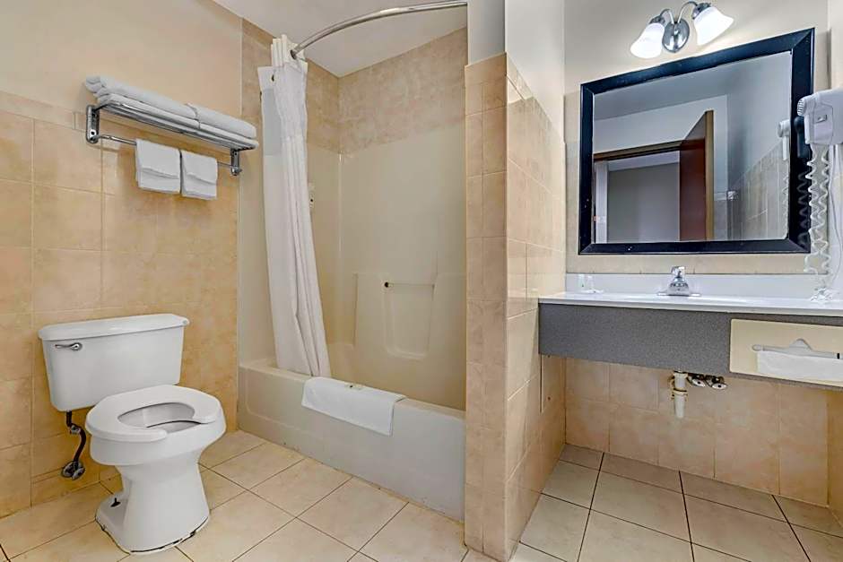 Quality Inn - Niagara Falls Blvd