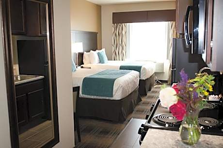 Kitchen Double Queen Suite